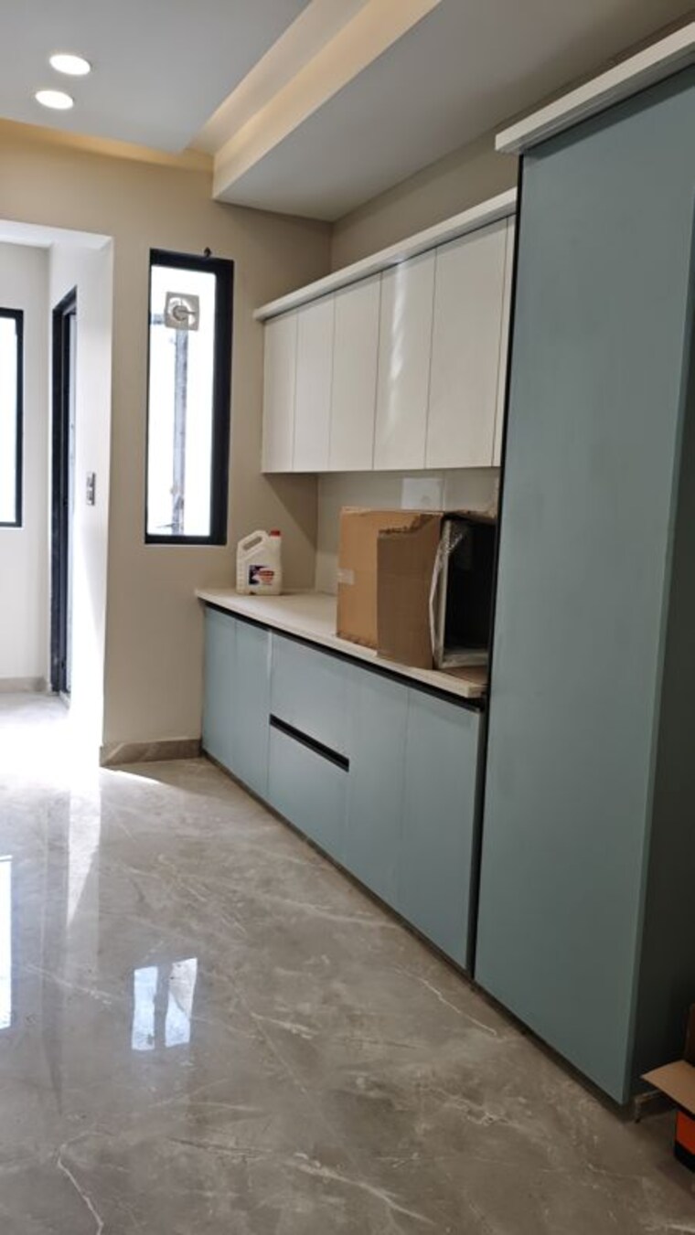 Kitchen, parklands 4 Bedroom 250 Sq.Yd. Builder Floor In Sector 85 Faridabad 9931065