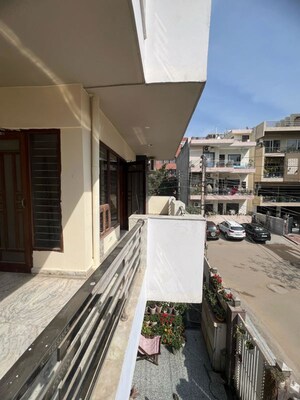 Balcony in 2 BHK Builder Floor at Sector 47 – for Rent