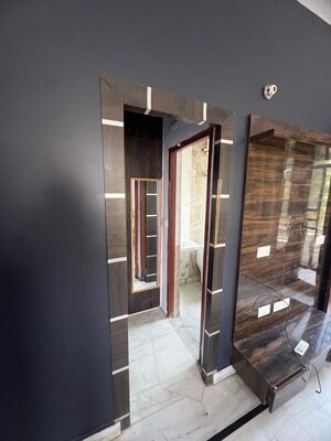 Building Lobby in 2 BHK Builder Floor at Sector 31 – for Rent