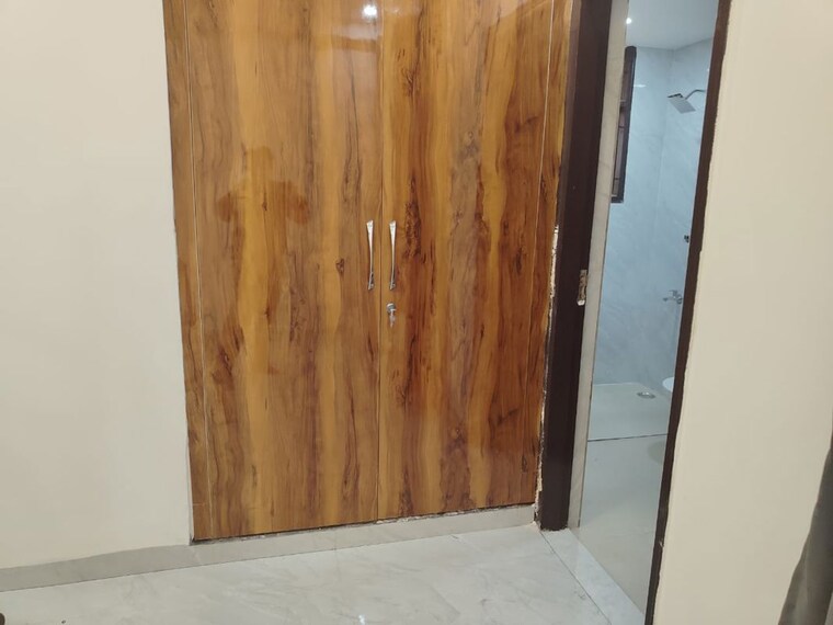 Bedroom, south city 2 3 Bedroom 360 Sq.Yd. Builder Floor In South City 2 Gurgaon 9931095