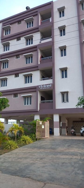 2 BHK Apartment For Sale in Takkellapadu