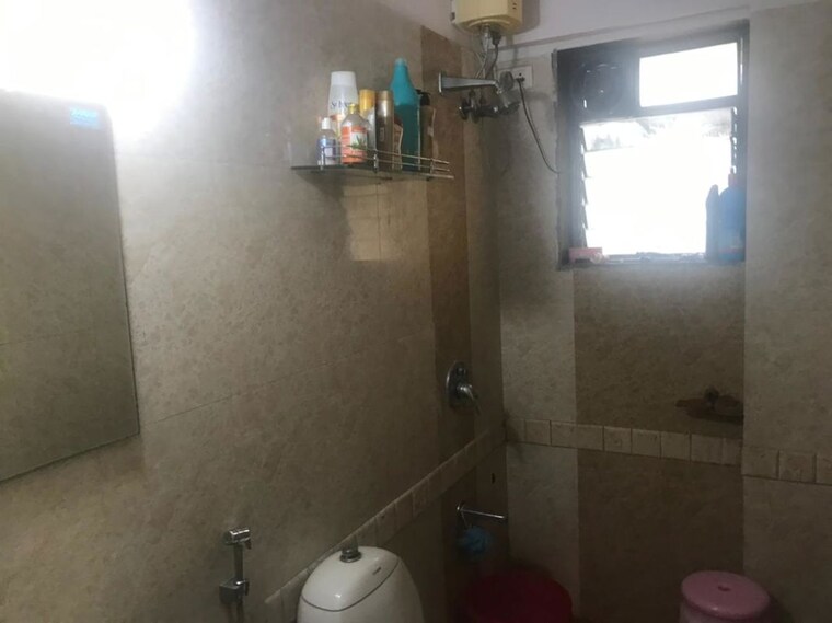 Bathroom, rutu-estate 2.5 Bedroom 1475 Sq.Ft. Apartment In Brahmand Thane 9931114