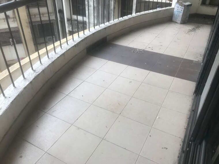 Balcony, rutu-estate 2.5 Bedroom 1475 Sq.Ft. Apartment In Brahmand Thane 9931114