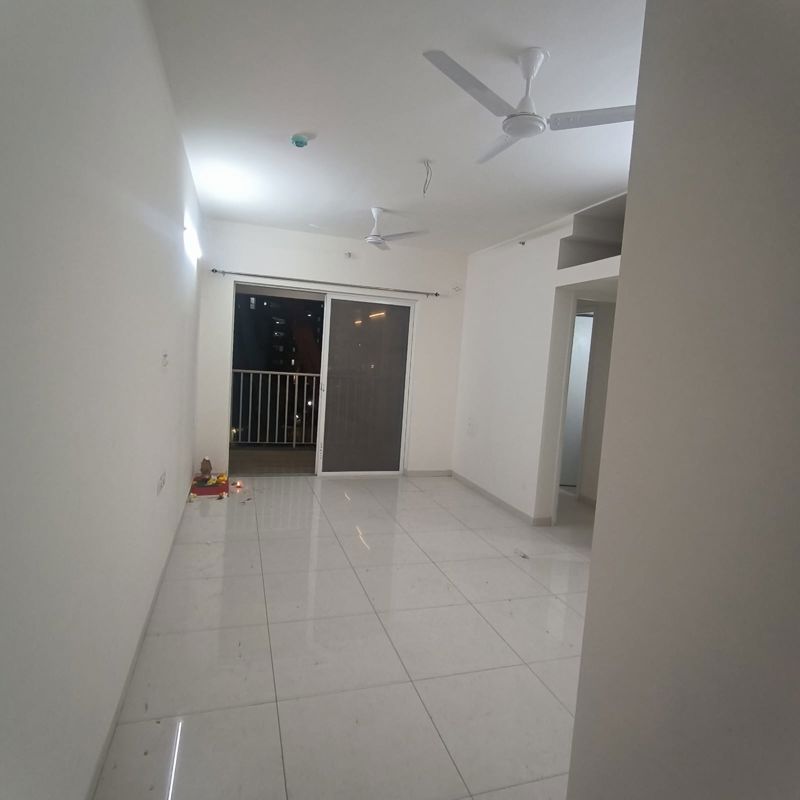 2 BHK + Servant Room Apartment For Rent in Godrej Green Vistas
