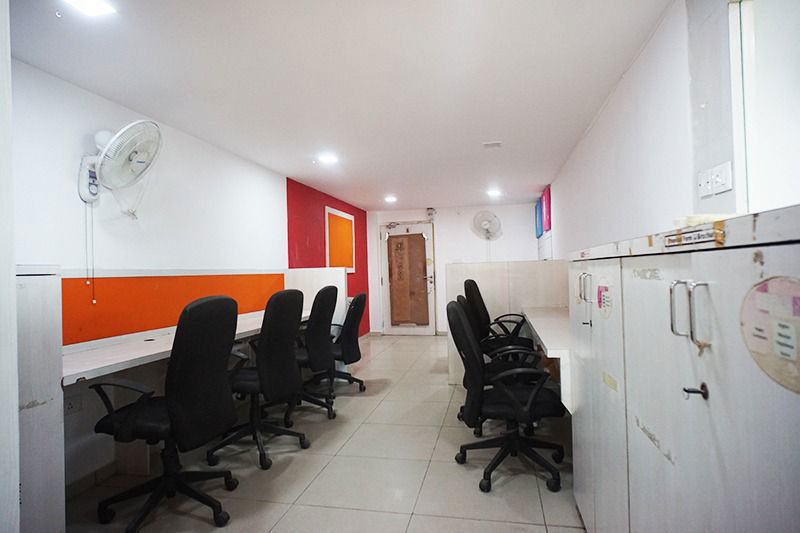 Office Space For Rent in Dev Aurum