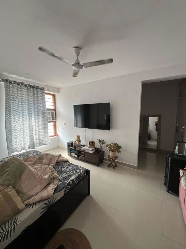 Living Room, sector 40 2 Bedroom 1443 Sq.Ft. Builder Floor In Sector 40 Gurgaon 9931133
