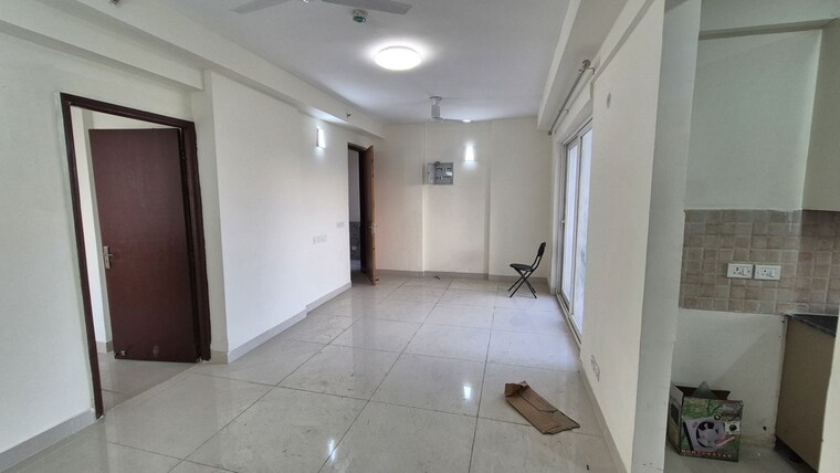 Bathroom, amrapali-heartbeat-city 3 Bedroom 1350 Sq.Ft. Apartment In Sector 107 Noida 9931136