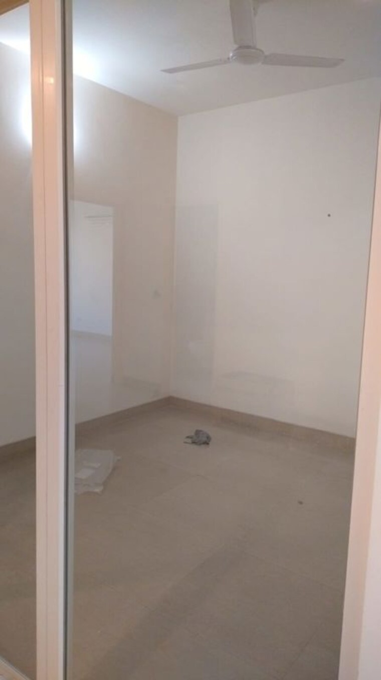 Room, emaar-emerald-floors-premier 3.5 Bedroom 1650 Sq.Ft. Apartment In Sector 65 Gurgaon 9929537