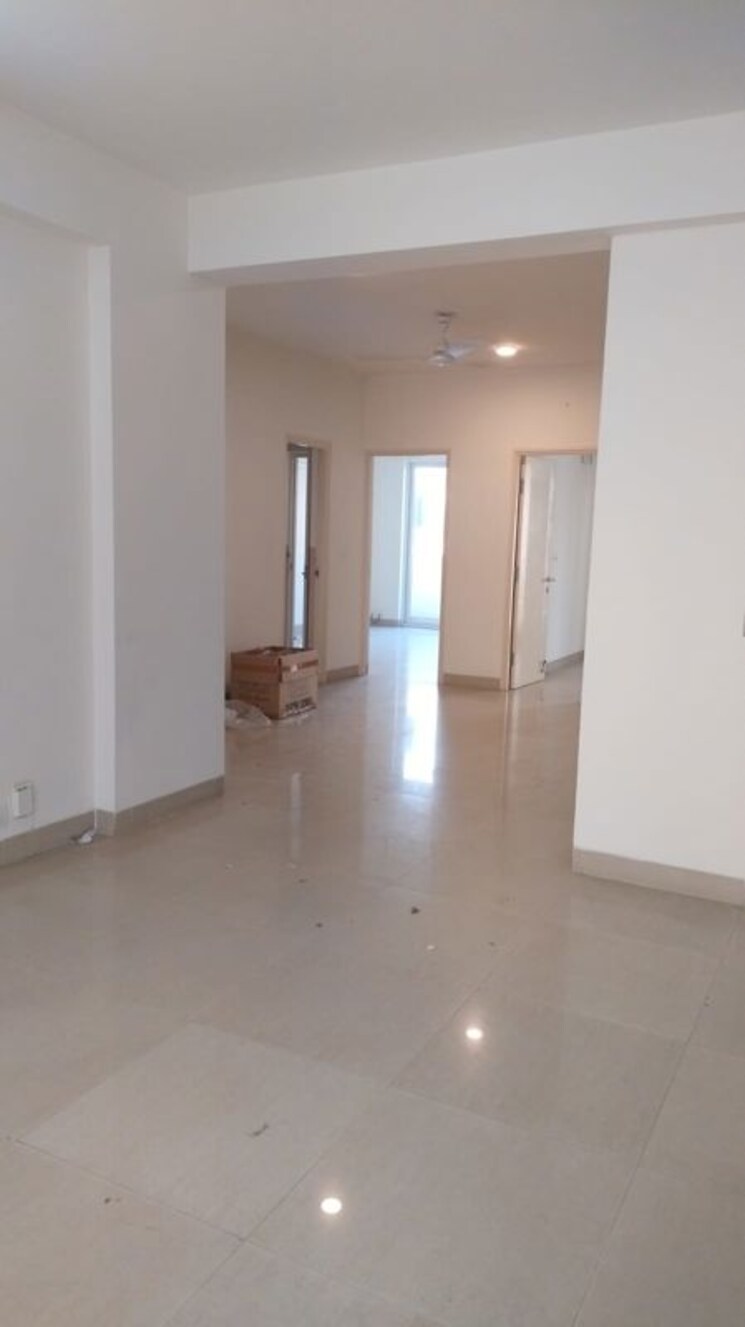 Room, emaar-emerald-floors-premier 3.5 Bedroom 1650 Sq.Ft. Apartment In Sector 65 Gurgaon 9929537