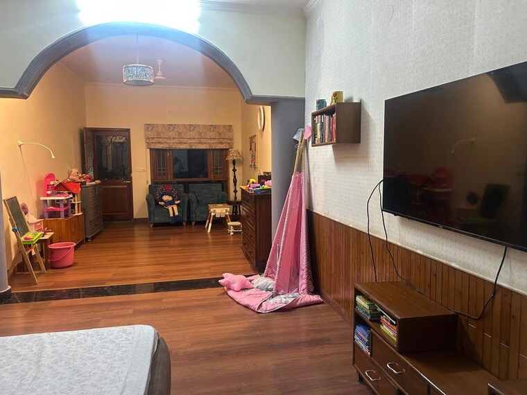 undefined, malsi 6 Bedroom 500 Sq.Yd. Independent House In Malsi Dehradun 9931142