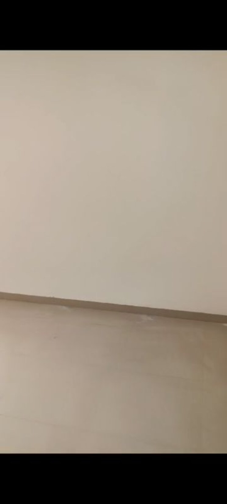 Room, shree-sai-d-n-nagar-shivneri-chs-ltd 1.5 Bedroom 450 Sq.Ft. Apartment In Andheri West Mumbai 9931149