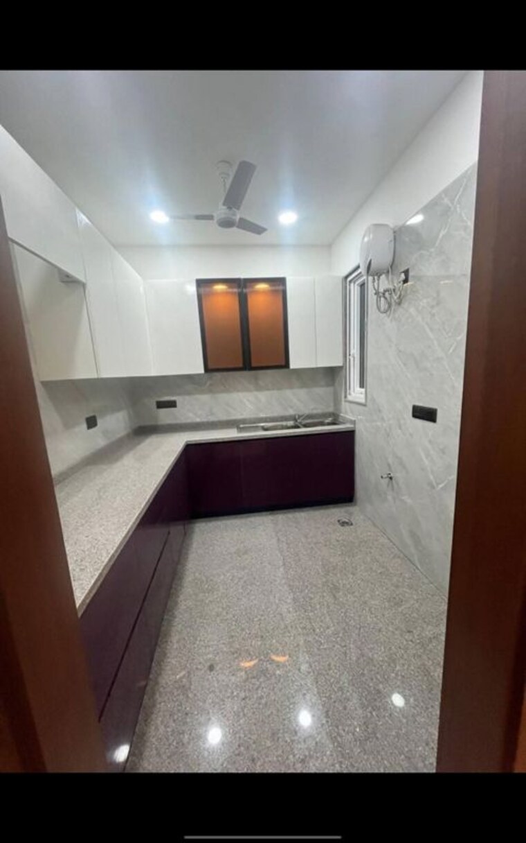 Kitchen, trishla-city 2 Bedroom 1200 Sq.Ft. Apartment In Patiala Road Zirakpur 9925528