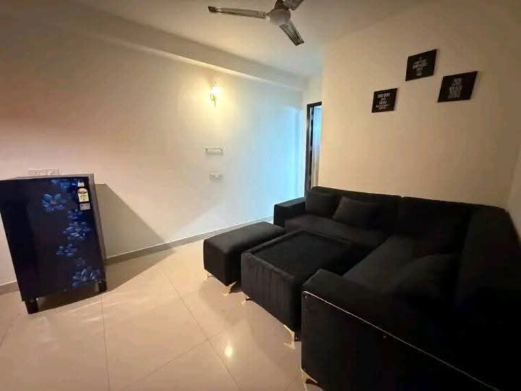Living Room, saket 1 Bedroom 450 Sq.Ft. Builder Floor In Saket Delhi 9931166