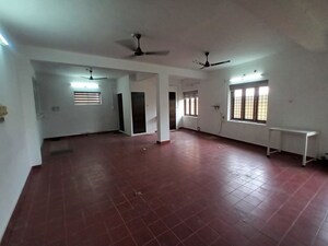 Room in  Office Space at Ernakulam – for Rent