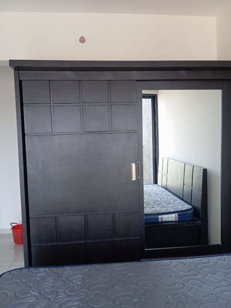 Room, paranjape-broadway 2 Bedroom 850 Sq.Ft. Apartment In Wakad Pune 9931182