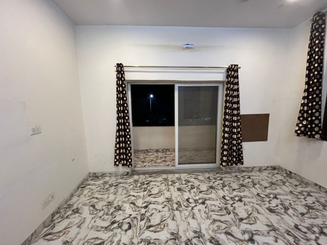 3 BHK 1650 Sq.Ft. Apartment in Vasant Apartment Mayur Vihar
