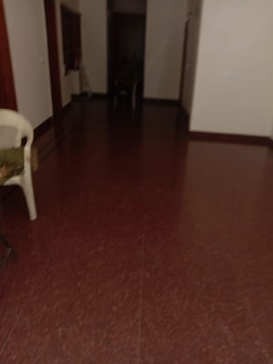 Living Room in 4 BHK Apartment at Defence Colony – for Rent