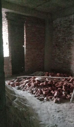 Bedroom in 3 BHK Builder Floor at Ashok Nagar – for Sale