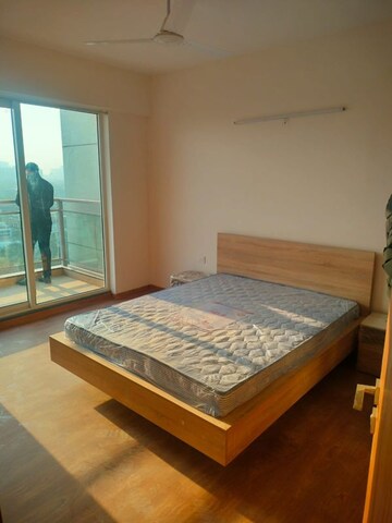 2 BHK Apartment For Rent in Sector 27 Yamuna Expressway