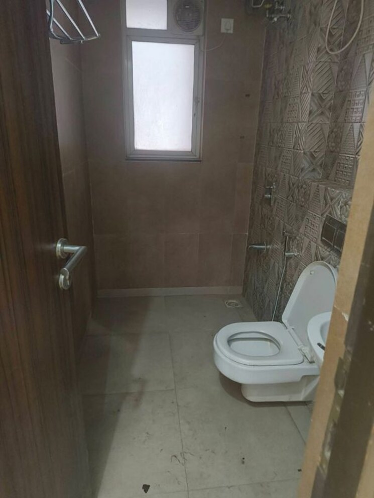 Bathroom, runwal-olive 2 Bedroom 660 Sq.Ft. Apartment In Mulund West Mumbai 9931235