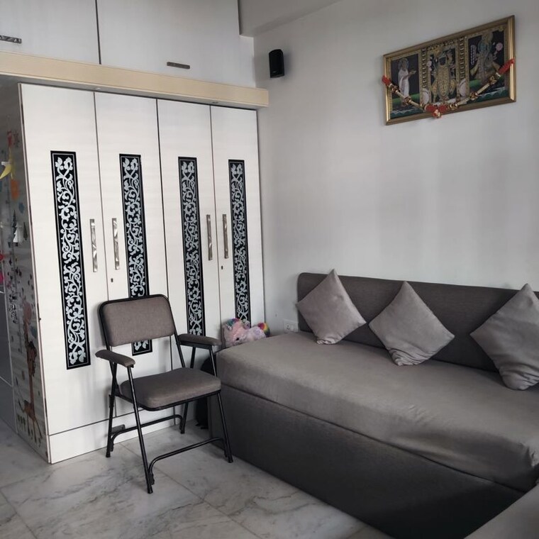 Bedroom, lakshachandi-queens-boulevard 5 Bedroom 4800 Sq.Ft. Villa In Walkeshwar Mumbai 9931274
