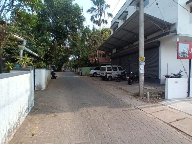 Exterior View, ernakulam Commercial Warehouse 2000 Sq.Ft. In Ernakulam Kochi 9931269