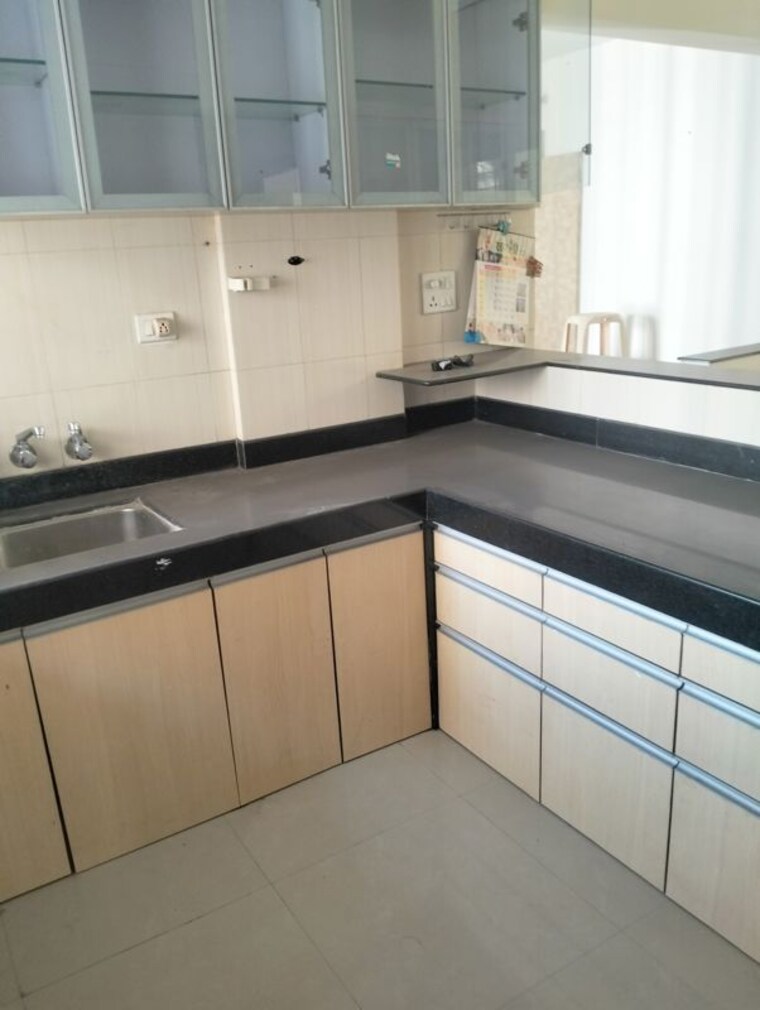Kitchen, raheja-gardens 3 Bedroom 1500 Sq.Ft. Apartment In Wanwadi Pune 9931281