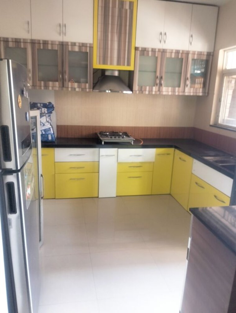 Kitchen, raheja-gardens 3 Bedroom 1500 Sq.Ft. Apartment In Wanwadi Pune 9931281