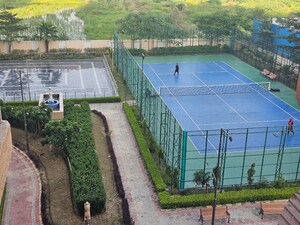 Swimming Pool in 3 BHK Apartment at Samridhi Luxuriya Avenue, Sector 150 – for Sale