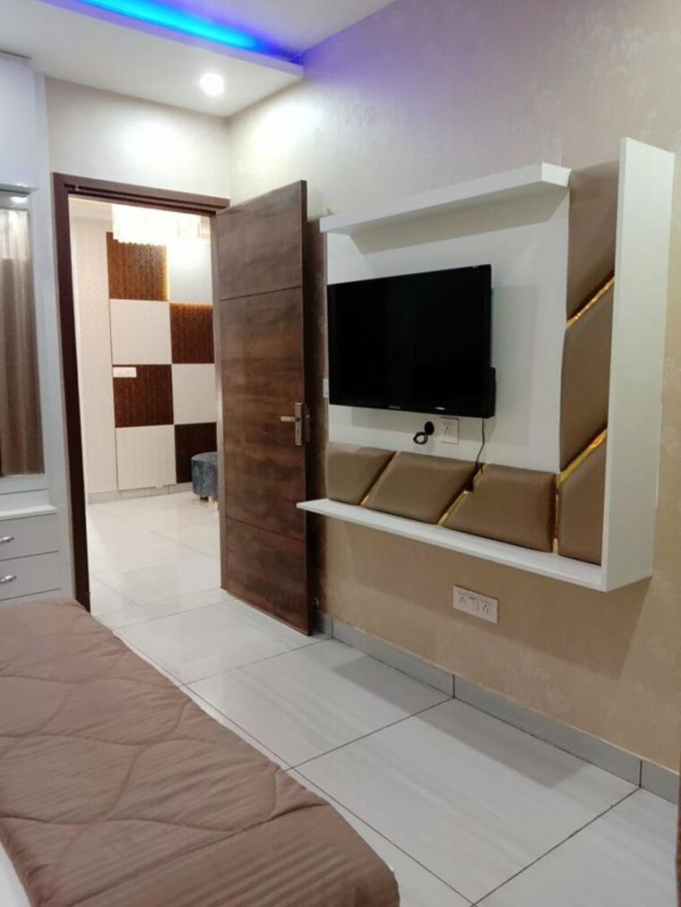 Bathroom, patiala road 3.5 Bedroom 1300 Sq.Ft. Builder Floor In Patiala Road Zirakpur 9931307