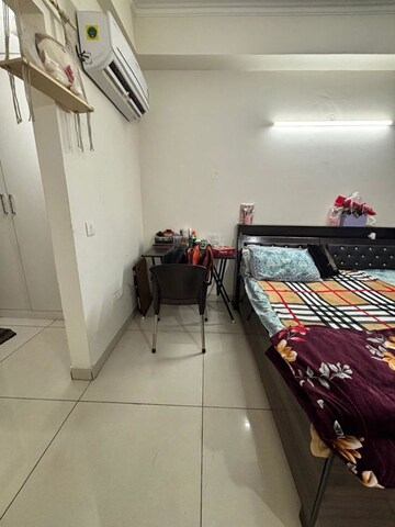 Bedroom in 2 BHK Builder Floor at Gillco Valley, Mohali Sector 127 – for Rent
