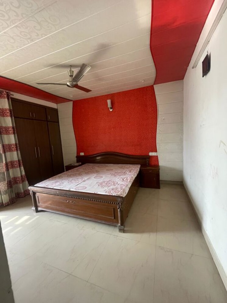 Bedroom, vip road 3 Bedroom 1750 Sq.Ft. Apartment In Vip Road Zirakpur 9931317