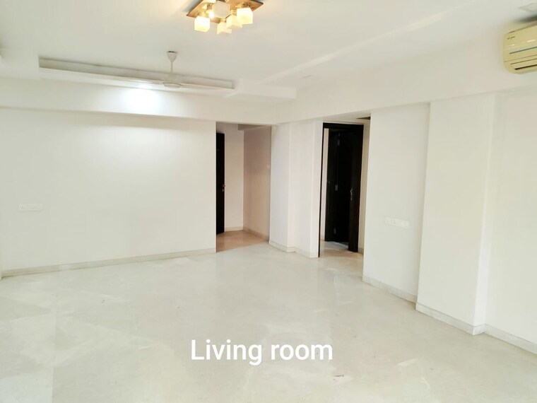 Room, eminente-i 3 Bedroom 1600 Sq.Ft. Apartment In Khar West Mumbai 9931347