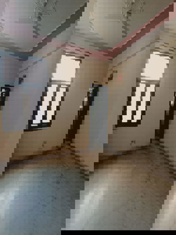 3.5 BHK + Servant Room 1750 Sq.Ft. Apartment in Mahagun Maestro