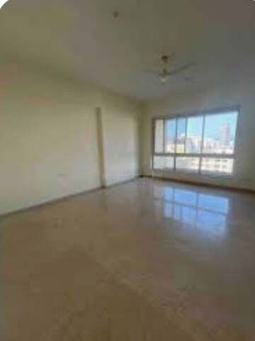 Room in 2.5 BHK Apartment at Lodha Bellagio, Powai – for Sale