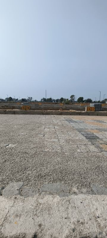  Shop For Sale in Kapoorawala