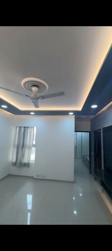 2 BHK Apartment For Rent in Wave Dream Homes, Wave City