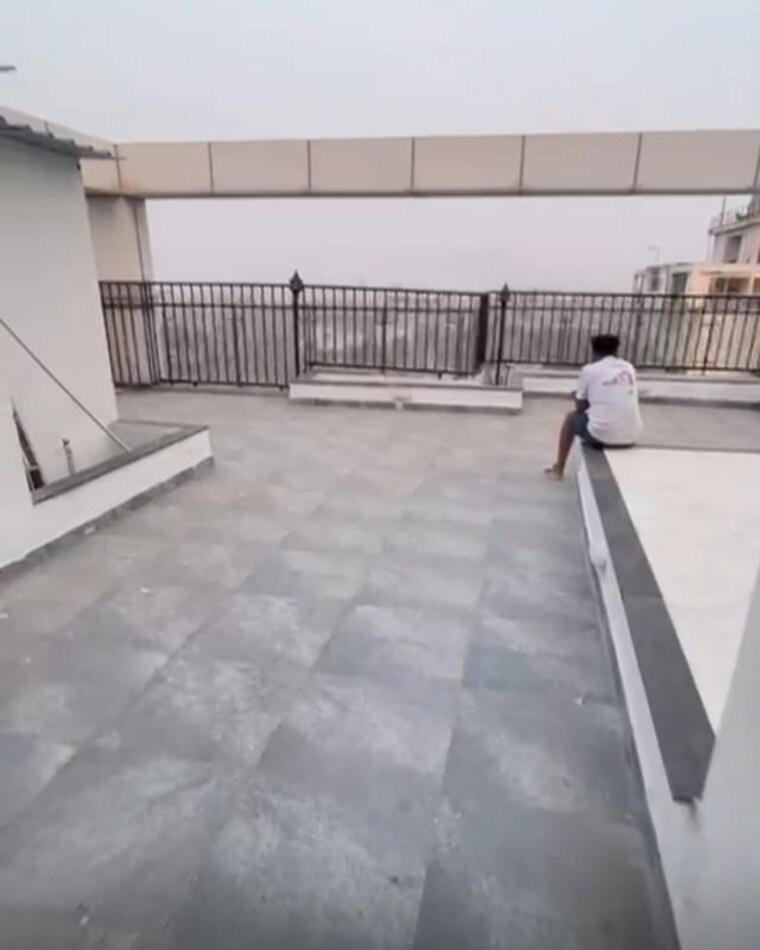 Balcony, marvel-albero 5 Bedroom 4500 Sq.Ft. Penthouse In Kondhwa Pune 9931404