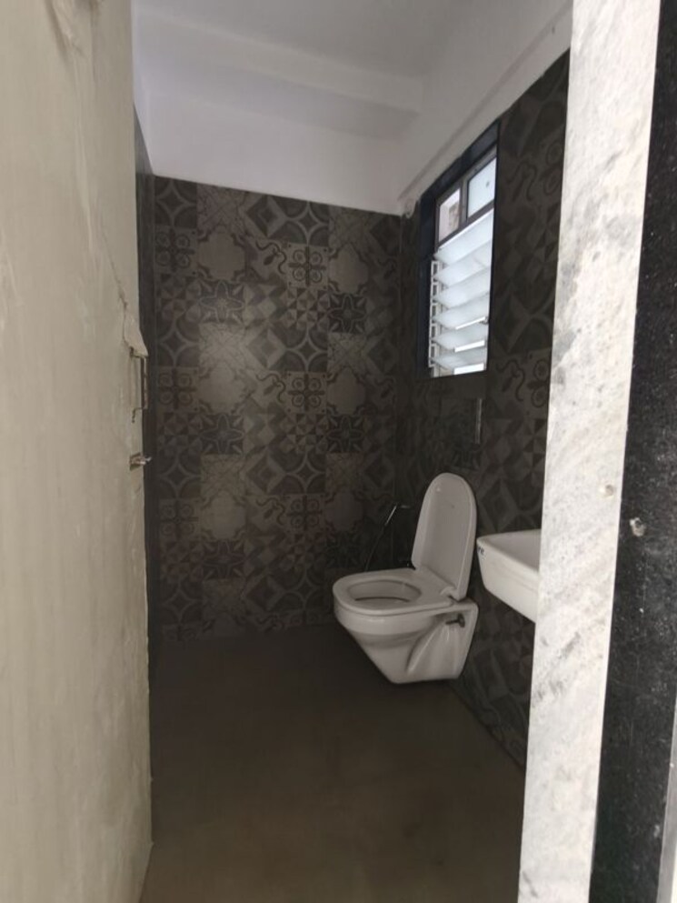 Bathroom, the-baya-central 1 Bedroom 450 Sq.Ft. Apartment In Lower Parel Mumbai 9931423