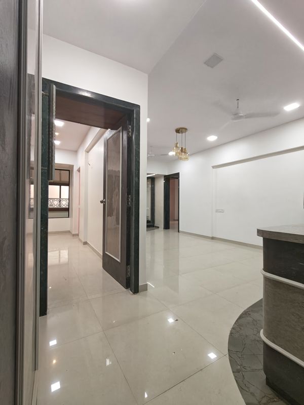 2.5 BHK + Pooja Room,Study Room,Extra Room Apartment For Rent in Siddhivinayak Nivara