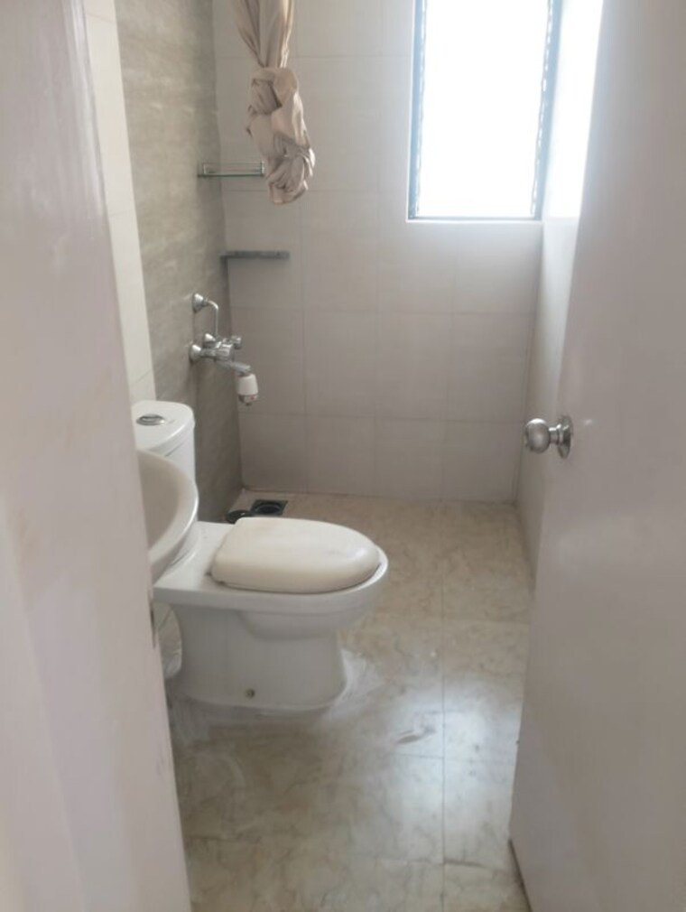 Bathroom, krishna-keval-township 1 Bedroom 650 Sq.Ft. Apartment In Kondhwa Pune 9931295