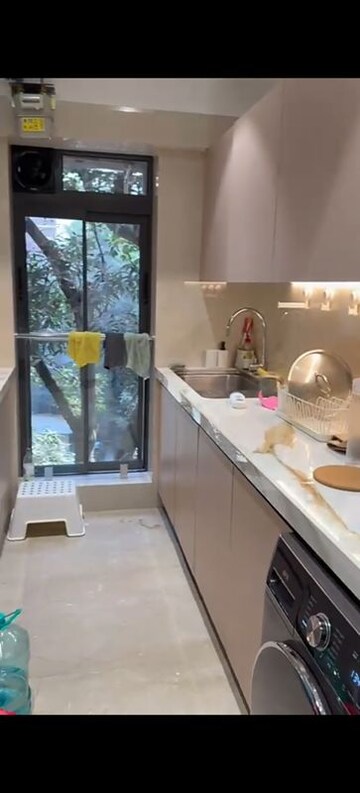 Master Bedroom in 3 BHK Apartment at L Nagpal Bhagirathi Sadan, Khar West – for Rent