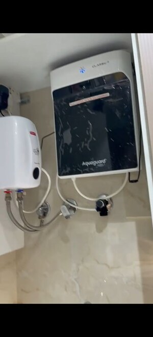 Furnished Amenities in 3 BHK Apartment at L Nagpal Bhagirathi Sadan, Khar West – for Rent