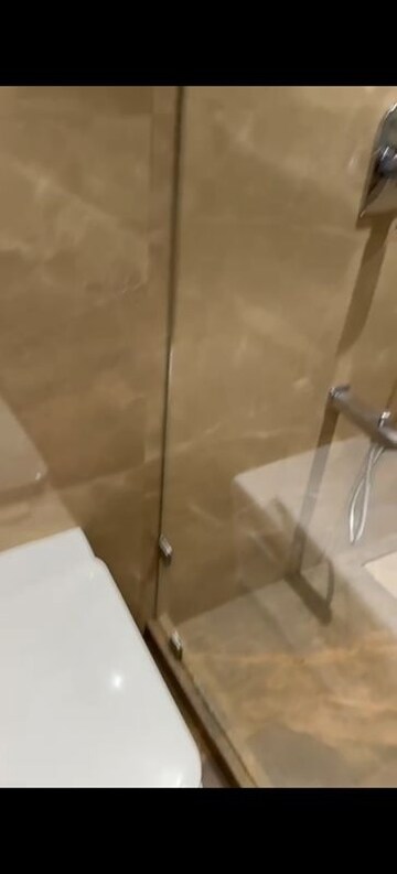 Furnished Amenities in 3 BHK Apartment at L Nagpal Bhagirathi Sadan, Khar West – for Rent