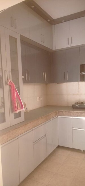 Kitchen in 2.5 BHK Apartment at Amrapali Empire, Sain Vihar – for Sale