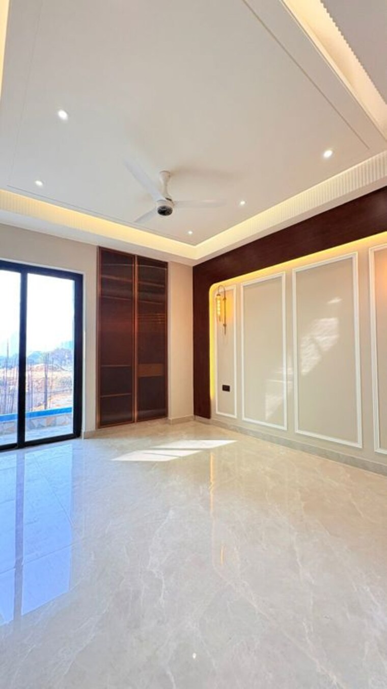 Room, ansal-api-esencia 4 Bedroom 300 Sq.Ft. Builder Floor In Sector 67 Gurgaon 9931477