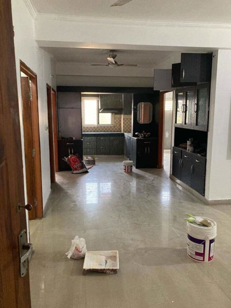 Living Room, ansal-sushant-golf-city 3.5 Bedroom 1987 Sq.Ft. Apartment In Sushant Golf City Lucknow 9931493