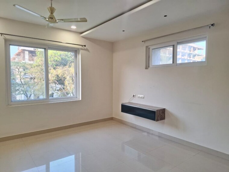 Room, banjara hills 3.5 Bedroom 3000 Sq.Ft. Apartment In Banjara Hills Hyderabad 9931494