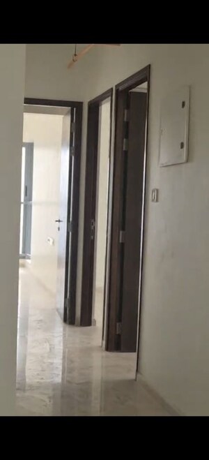 Building Lobby in 3 BHK Apartment at Kalpataru Elitus, Mulund West – for Sale