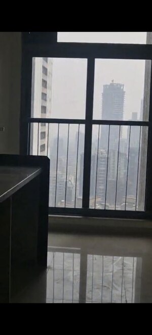 Building Lobby in 3 BHK Apartment at Kalpataru Elitus, Mulund West – for Sale